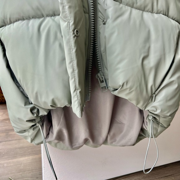 Zara oversized puffer jacket in mint green - XS - Picture 3 of 3
